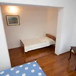 Apartament In With Sea View, Terrace, Air Conditioning, Wi-fi