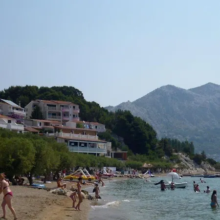 In With Sea View, Terrace, Air Conditioning, Wi-fi Apartment Duce