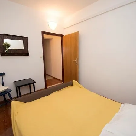 In With Sea View, Terrace, Air Conditioning, Wi-fi *