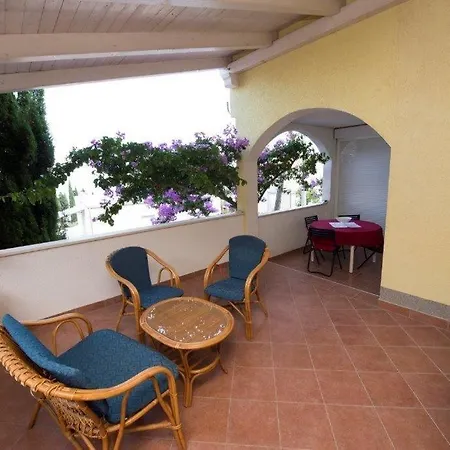 In With Sea View, Terrace, Air Conditioning, Wi-fi * Duce