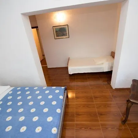 In With Sea View, Terrace, Air Conditioning, Wi-fi *